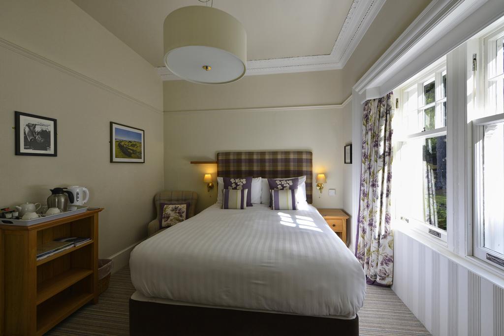 Torrdarach House Bed & Breakfast Питлохри Екстериор снимка
